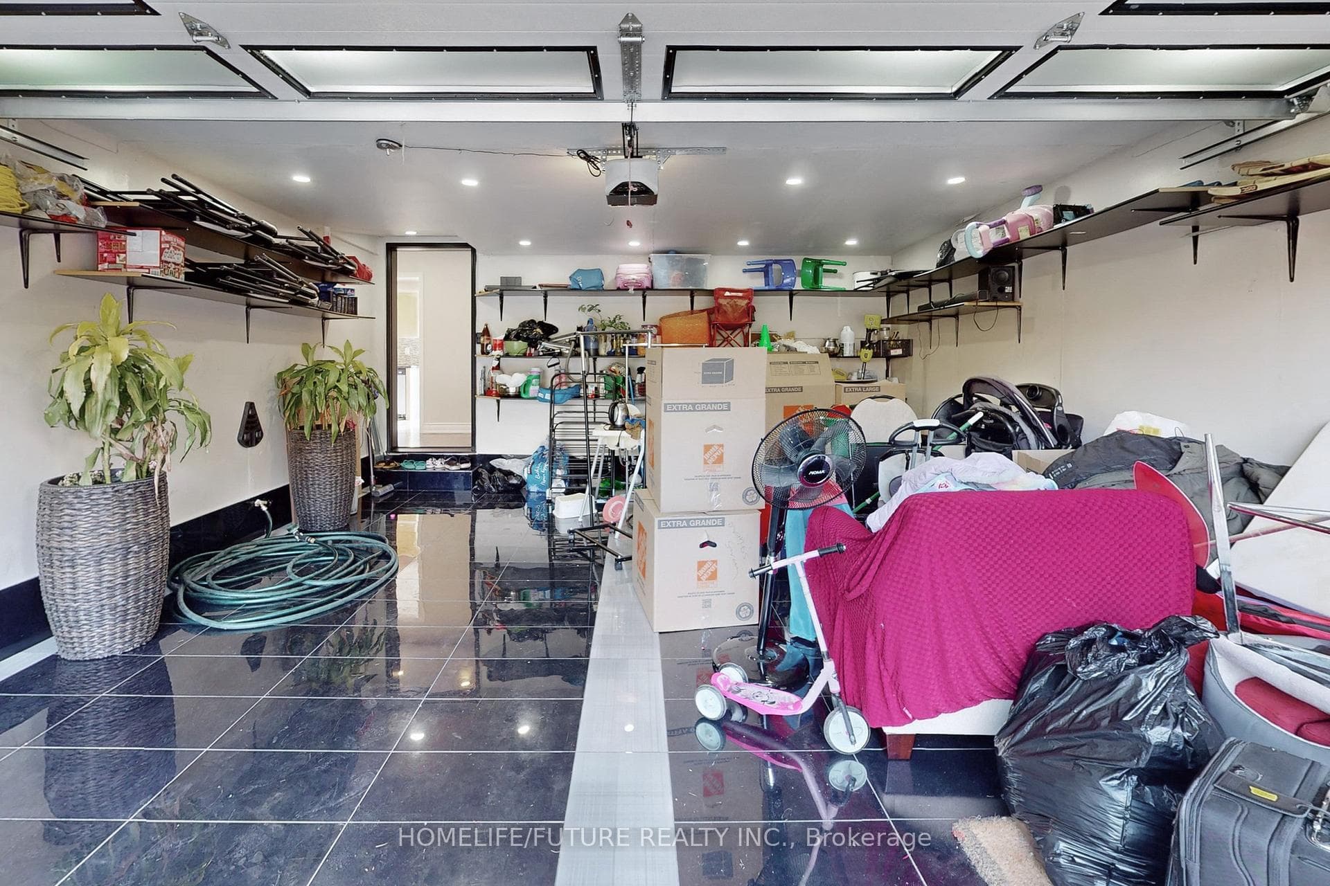 26 Salamander Street photo 37