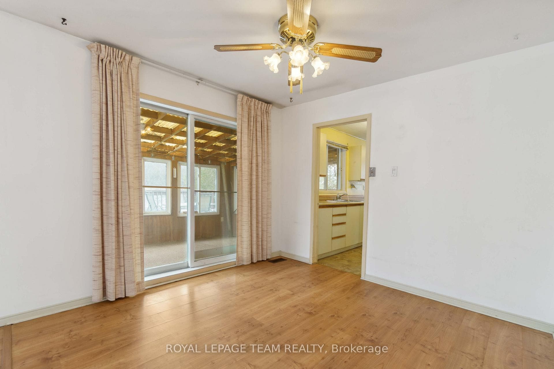 286 Harris Road photo 15