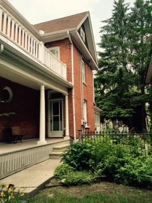 544 Charlotte Street photo 46