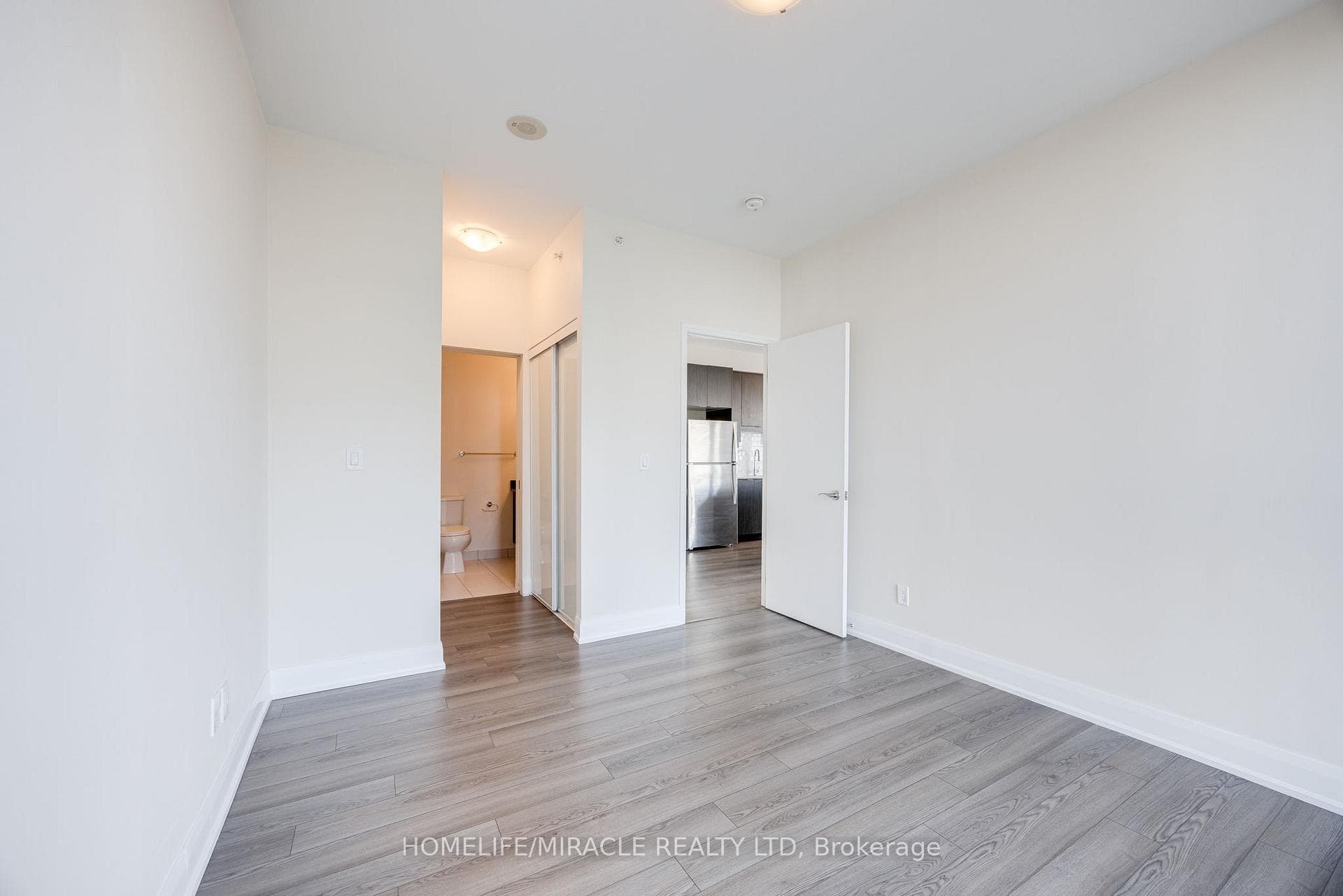 2910 Highway 7 Road Unit 3307 photo 17