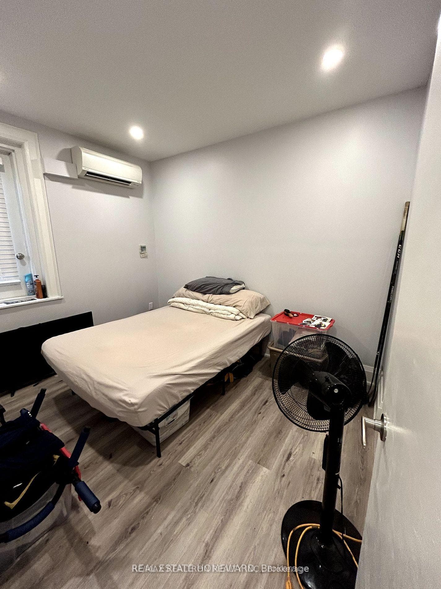 1480 Dundas Street Unit 1 photo 6