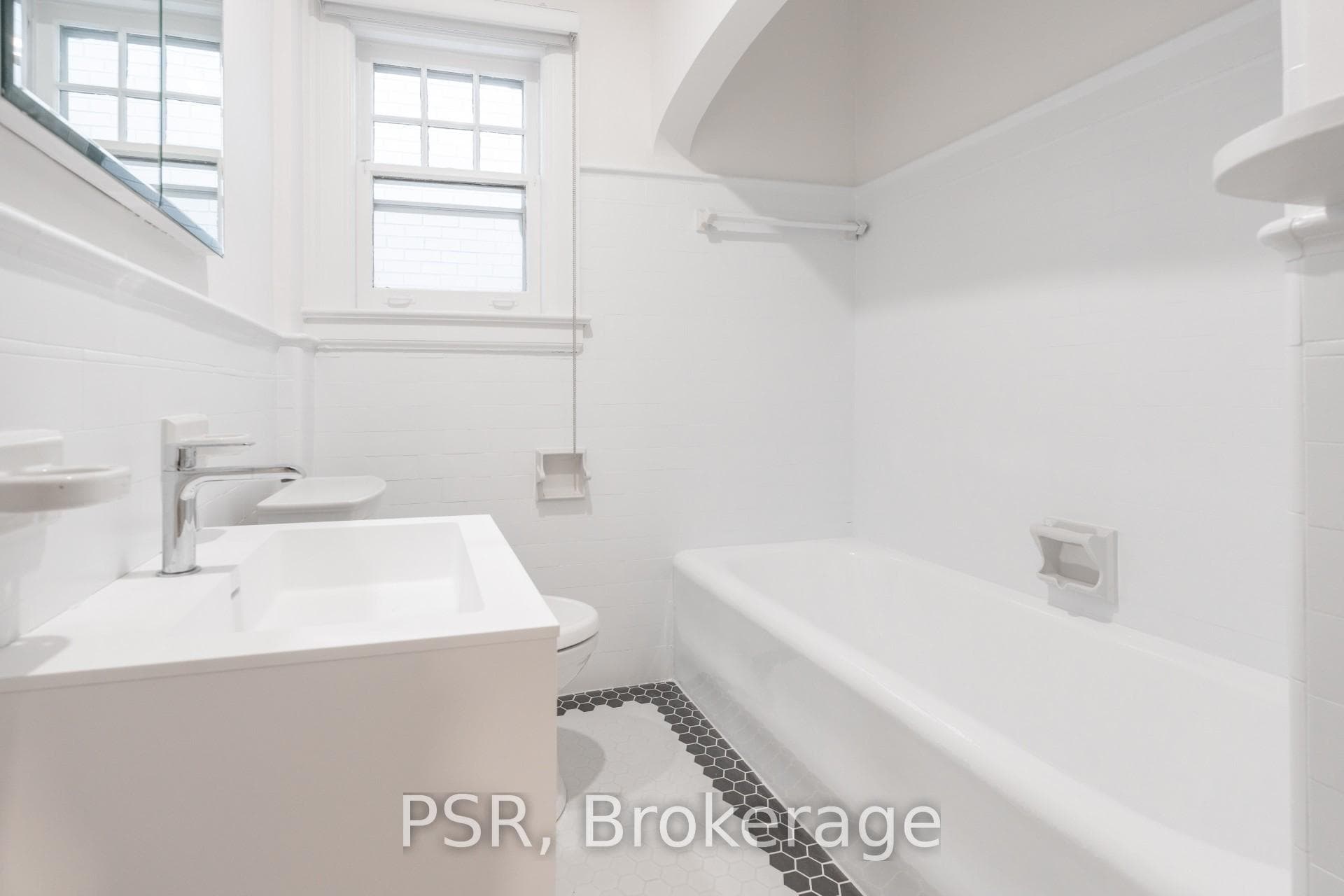 25 Coulson Avenue Unit 2nd Floor photo 11
