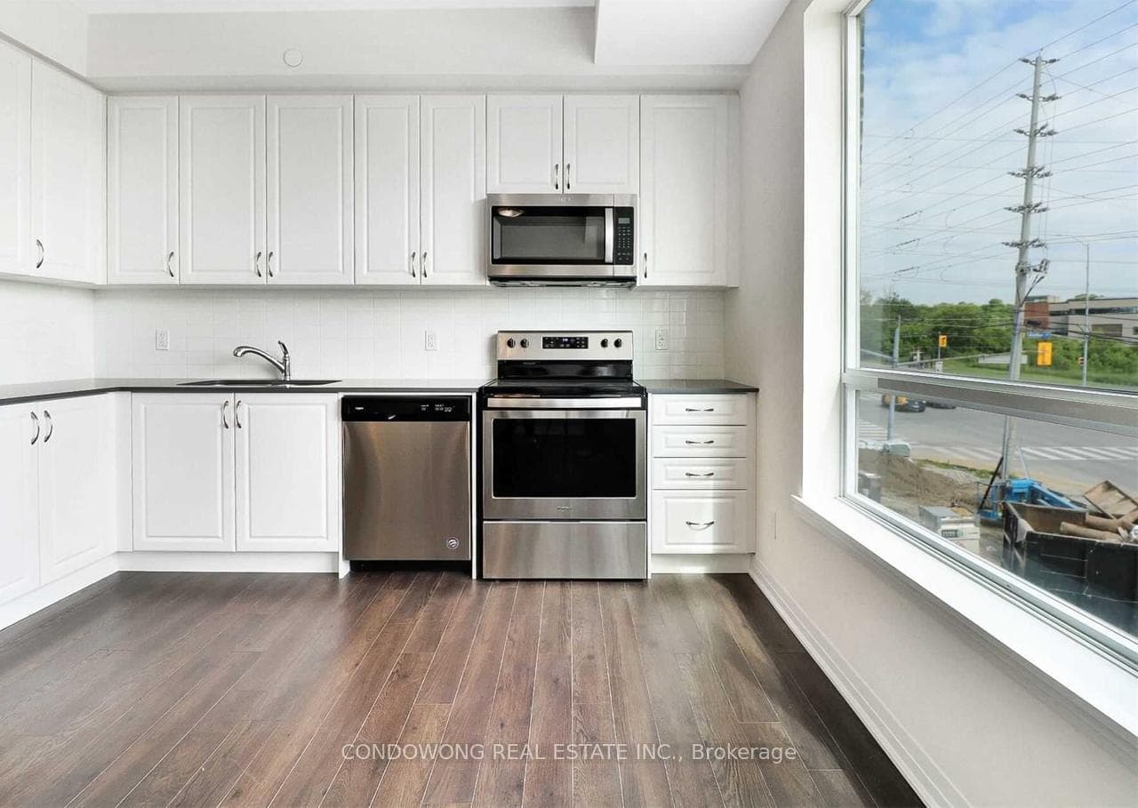 1238 Cawthra Road Unit 3 photo 2
