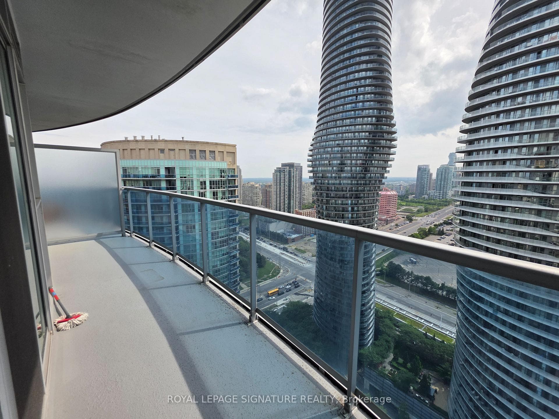 80 Absolute Avenue Unit 3106 photo 18