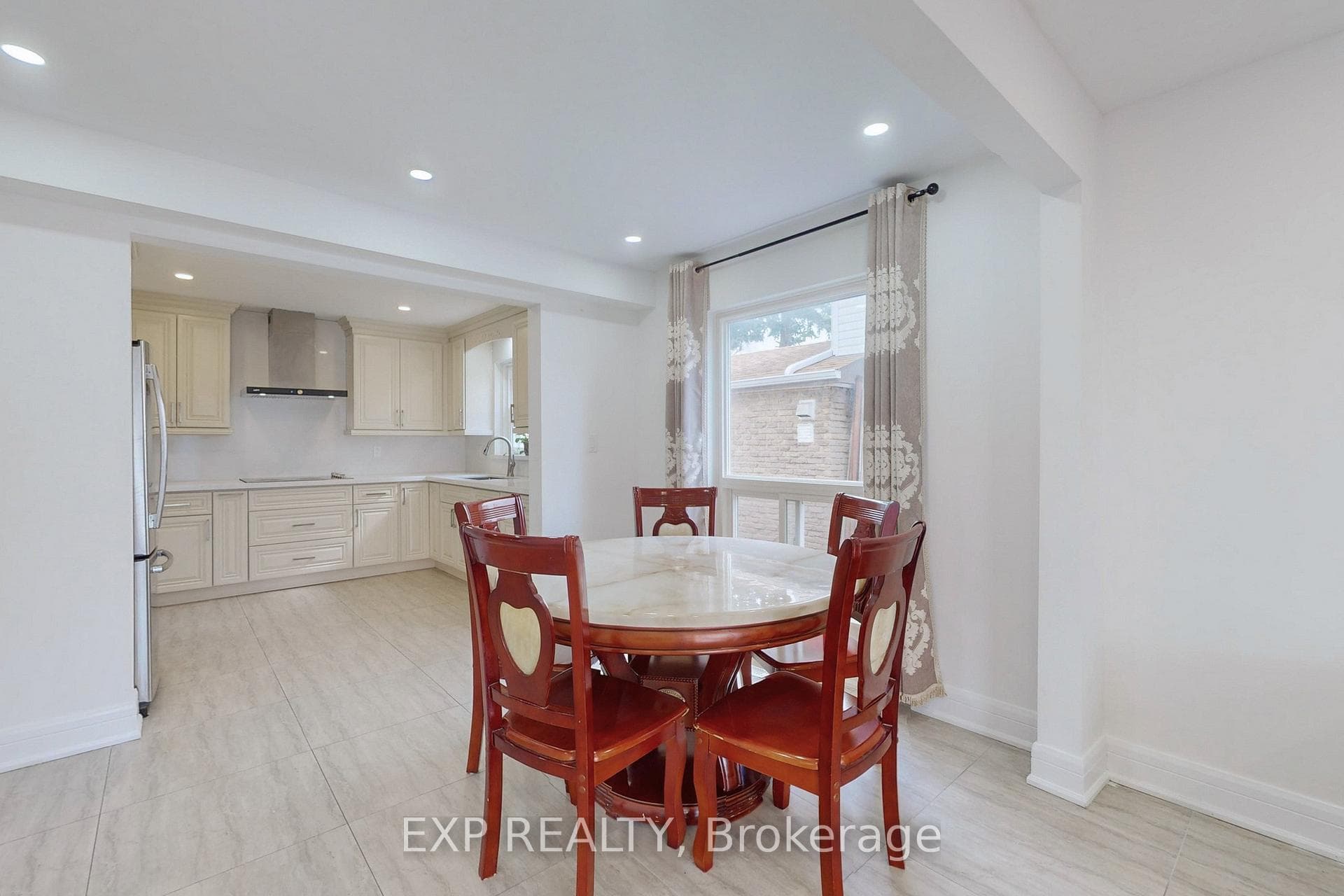103 Ashridge Drive photo 10