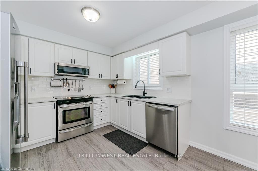 38 Reistview Street photo 14