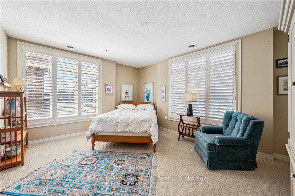71 Bayberry Drive Unit 212 photo 13