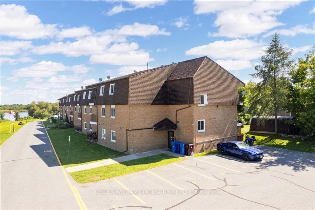 220 KENYON Street Unit 205 photo 1