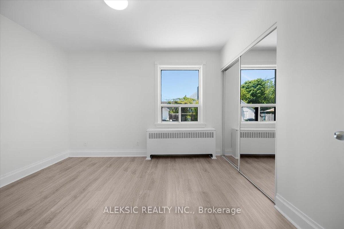 179 Thirtieth Street photo 19