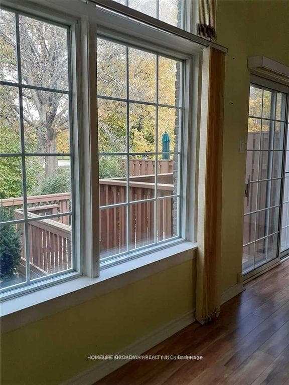 46 Farmstead Road photo 15