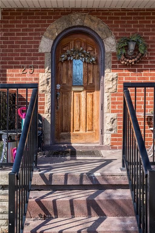 29 Uplands Avenue photo 5