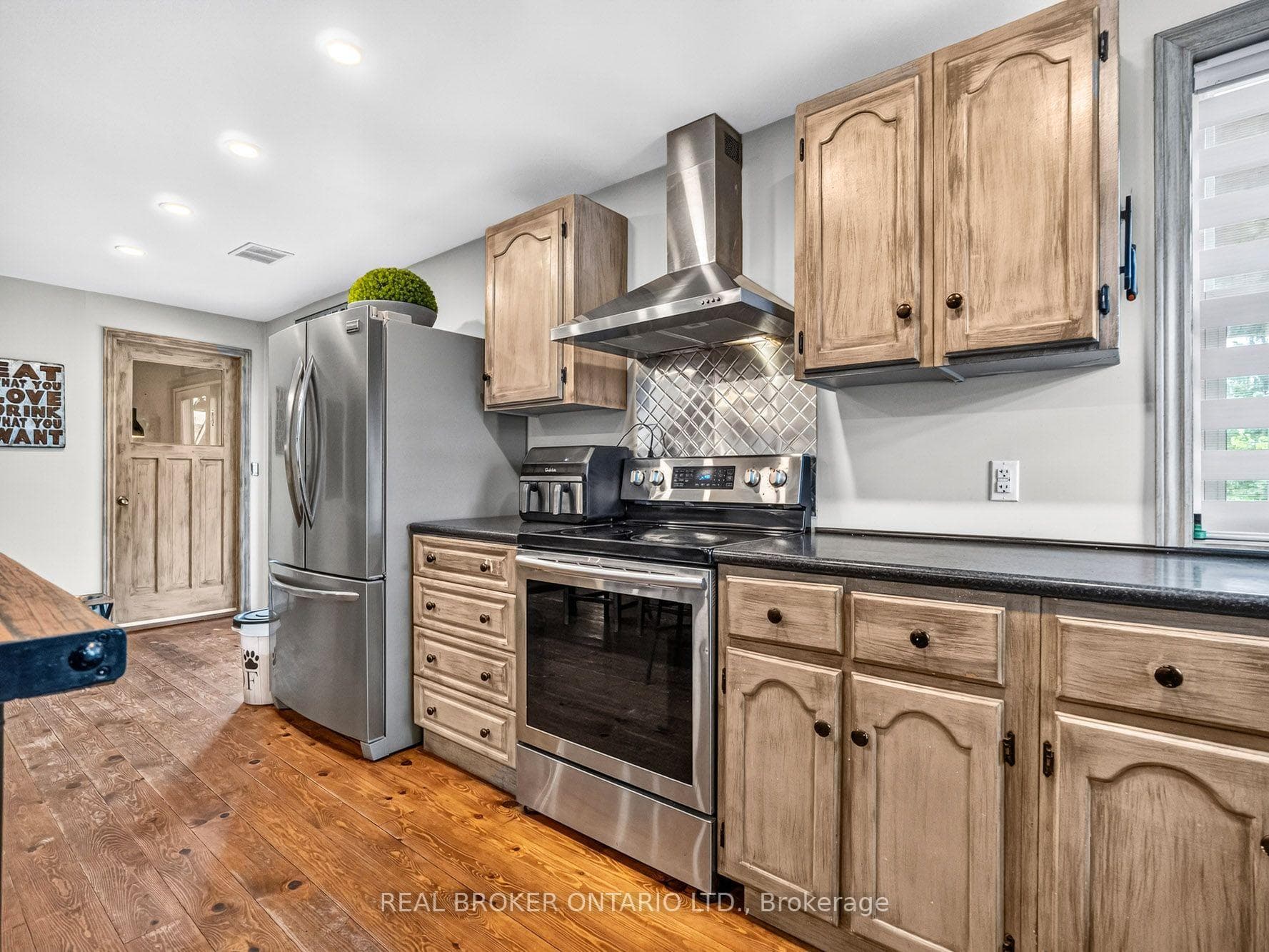 118 River Road photo 12