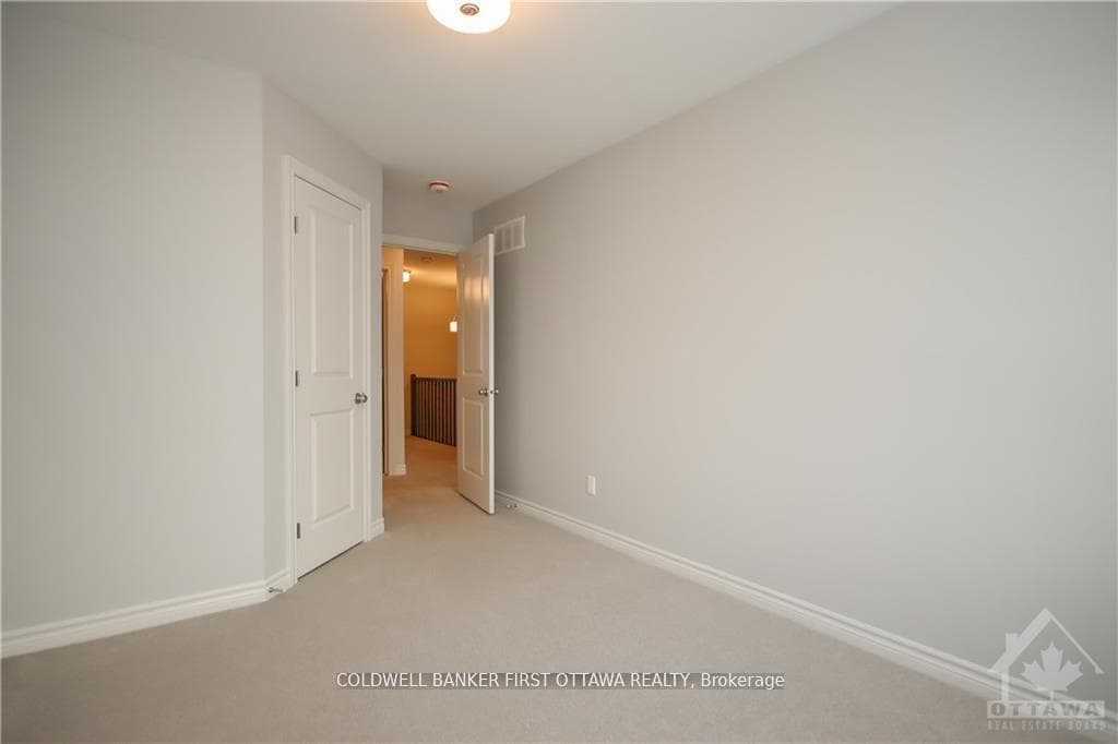 144 ANGELONIA Crescent photo 25