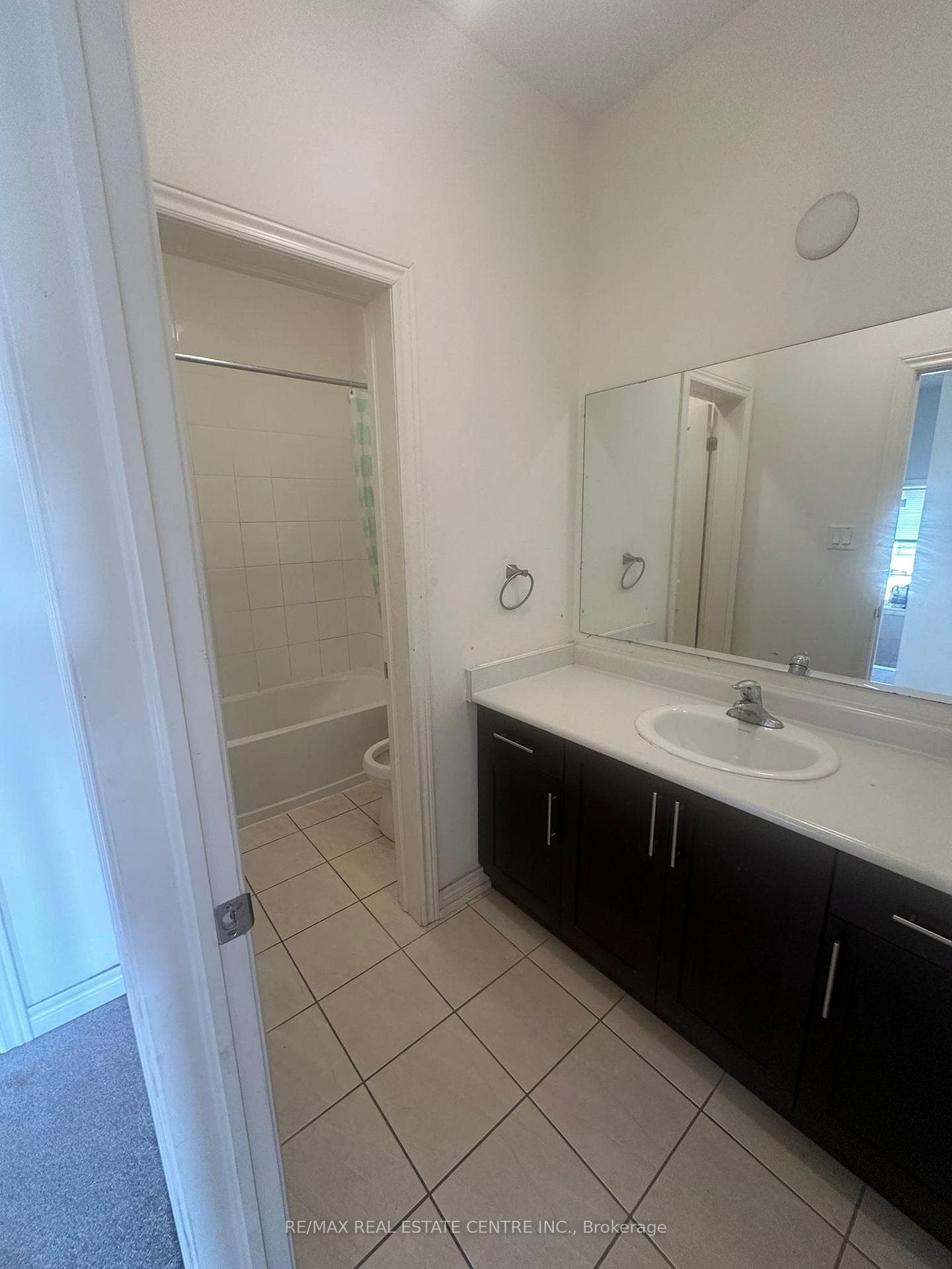 50 Fruitvale Circle photo 18