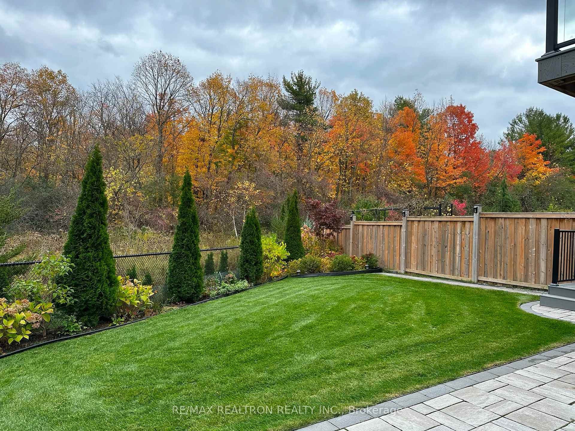 175 William Graham Drive photo 42