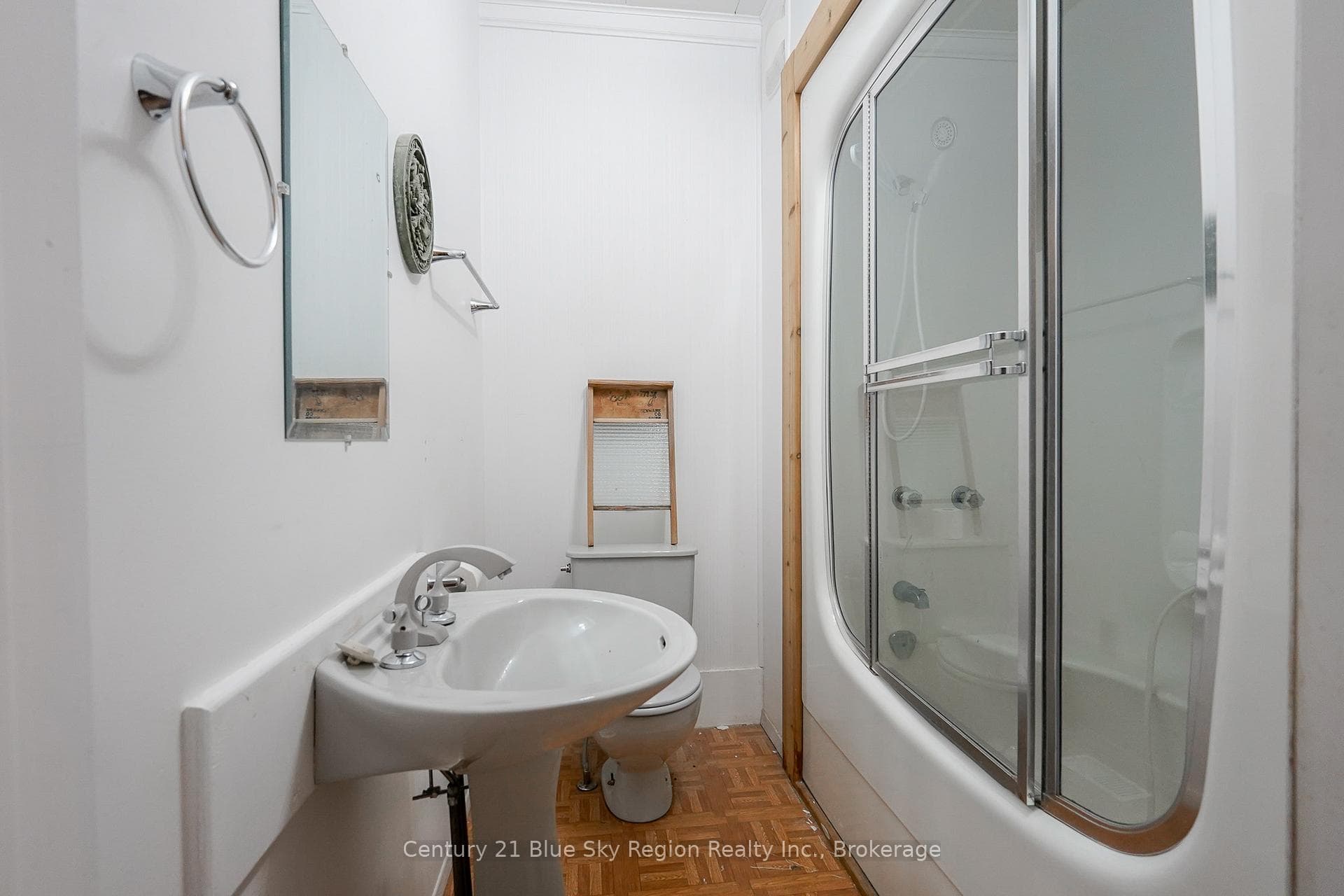 325 First Avenue photo 20