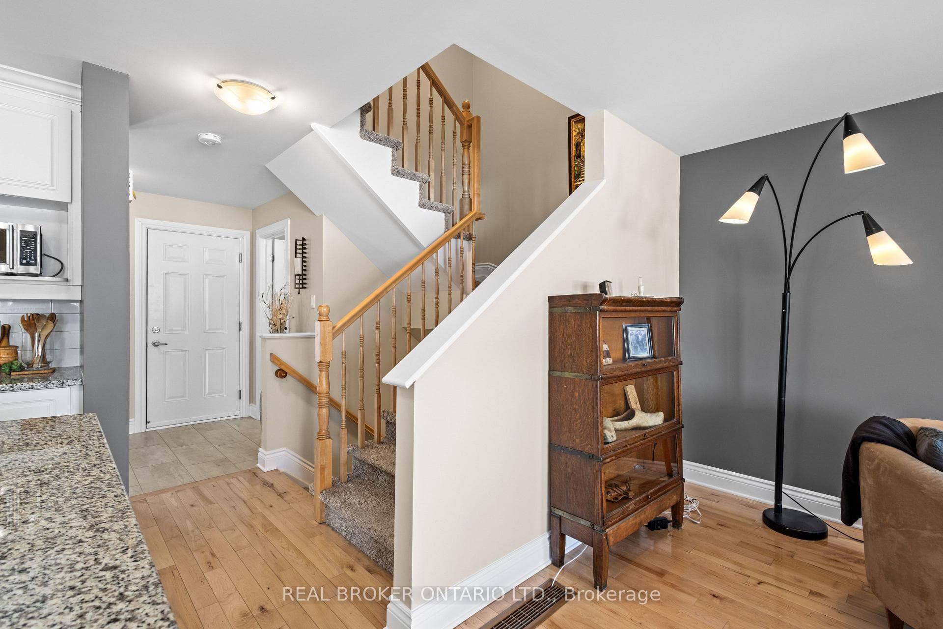 336 Twilight Avenue photo 8