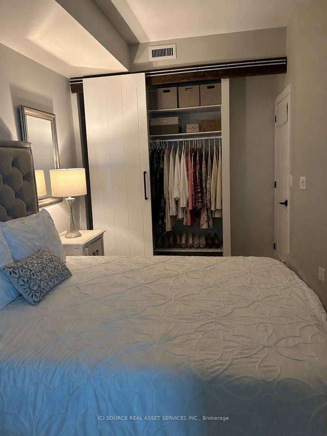 219 Fort York Boulevard Unit 3110 photo 11