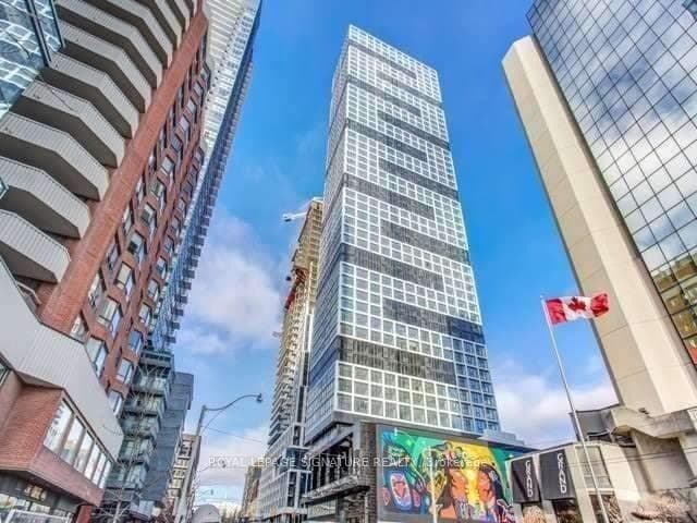 181 Dundas Street Unit 901 photo 12