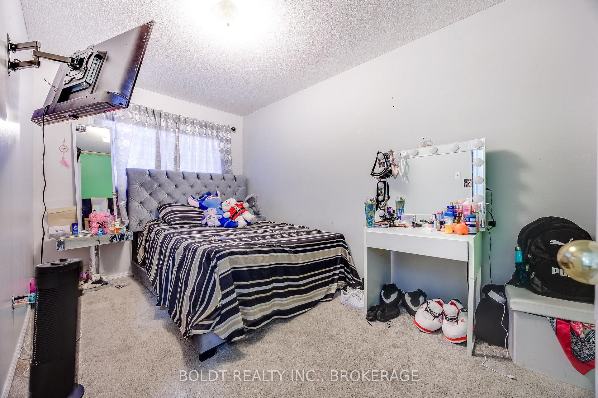 Upper level bedroom