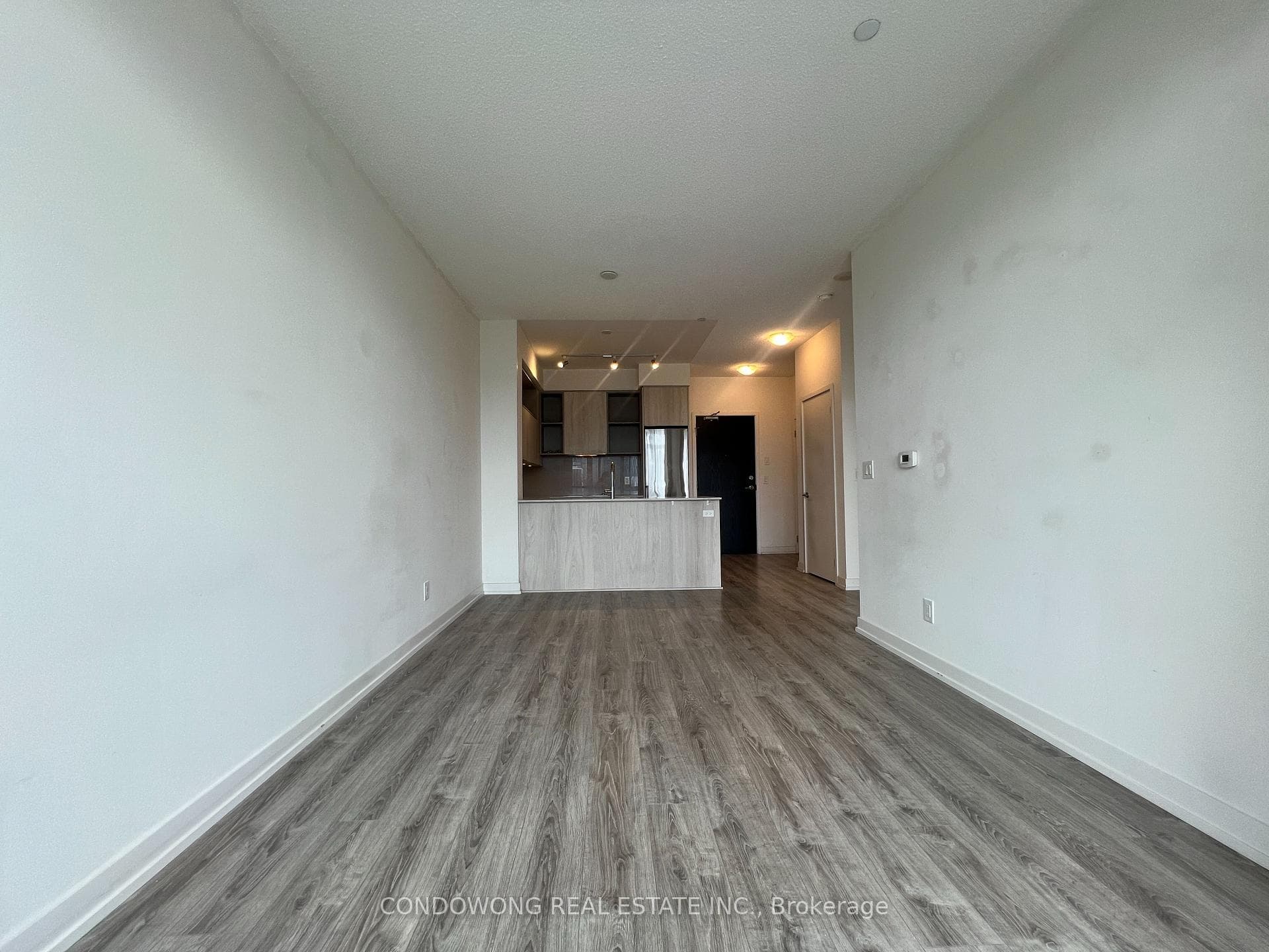 Super Bright & Spacious
