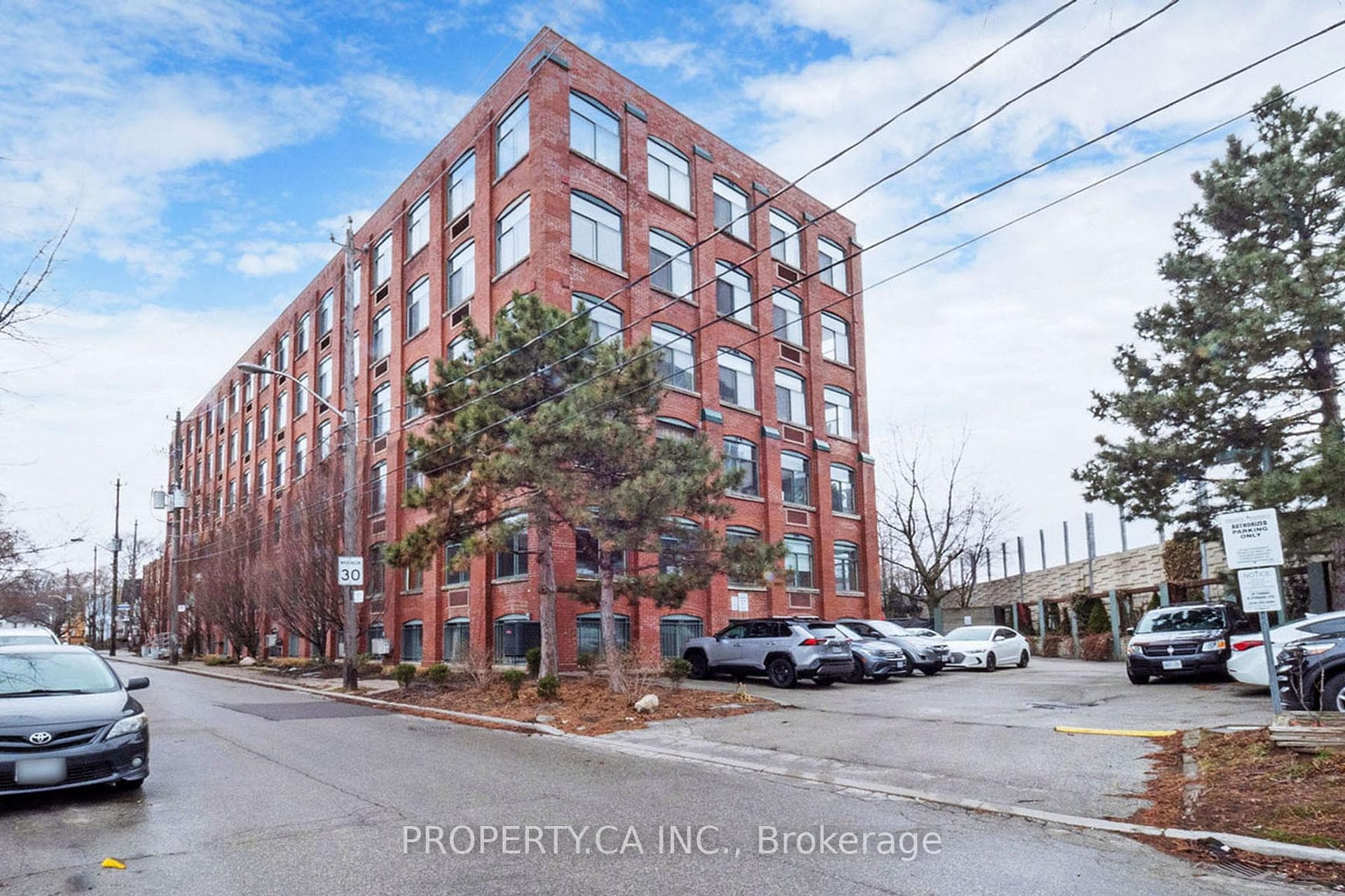 24 Noble Street Unit 210 photo 24