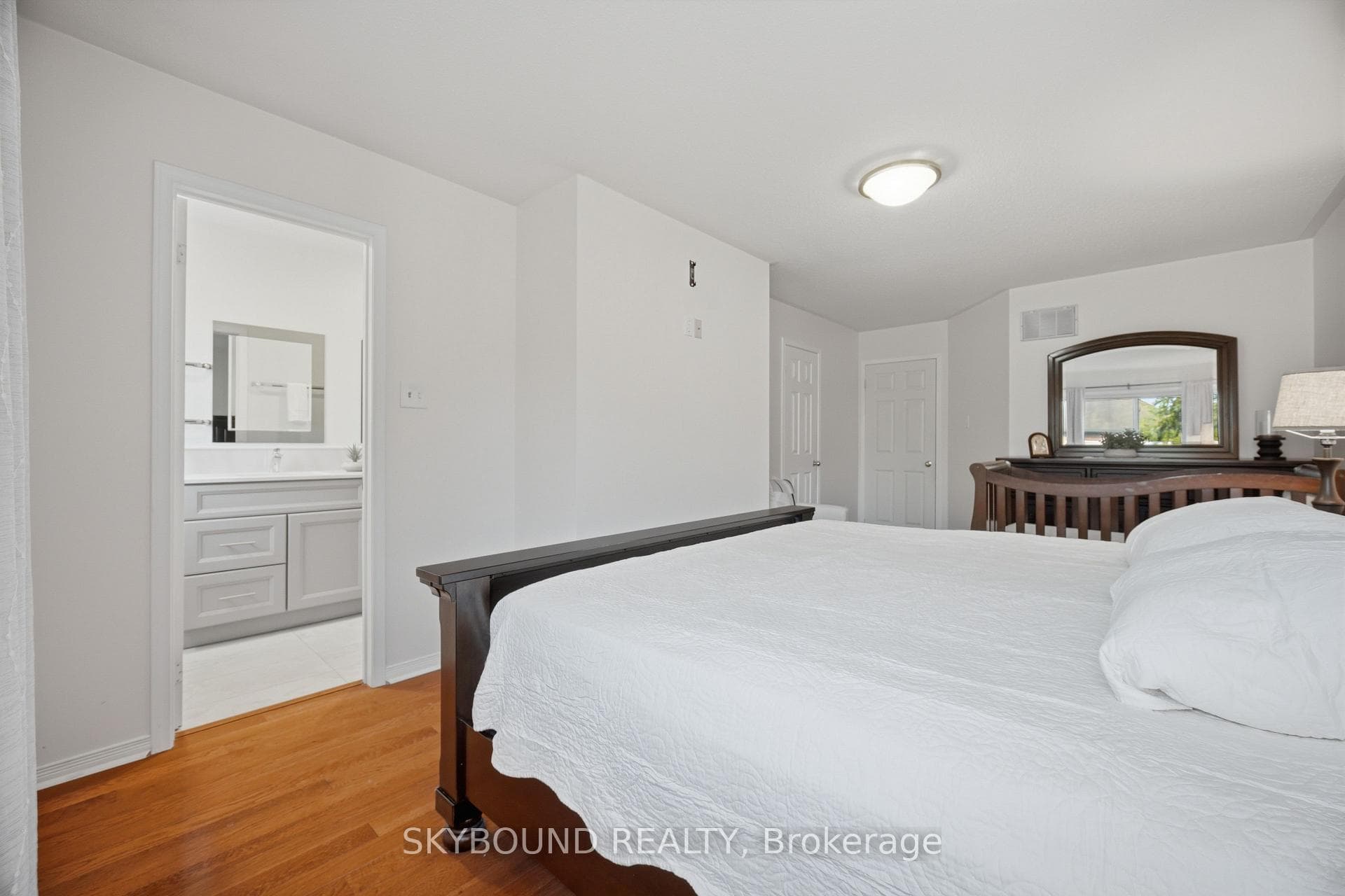 3906 Zenith Court photo 19