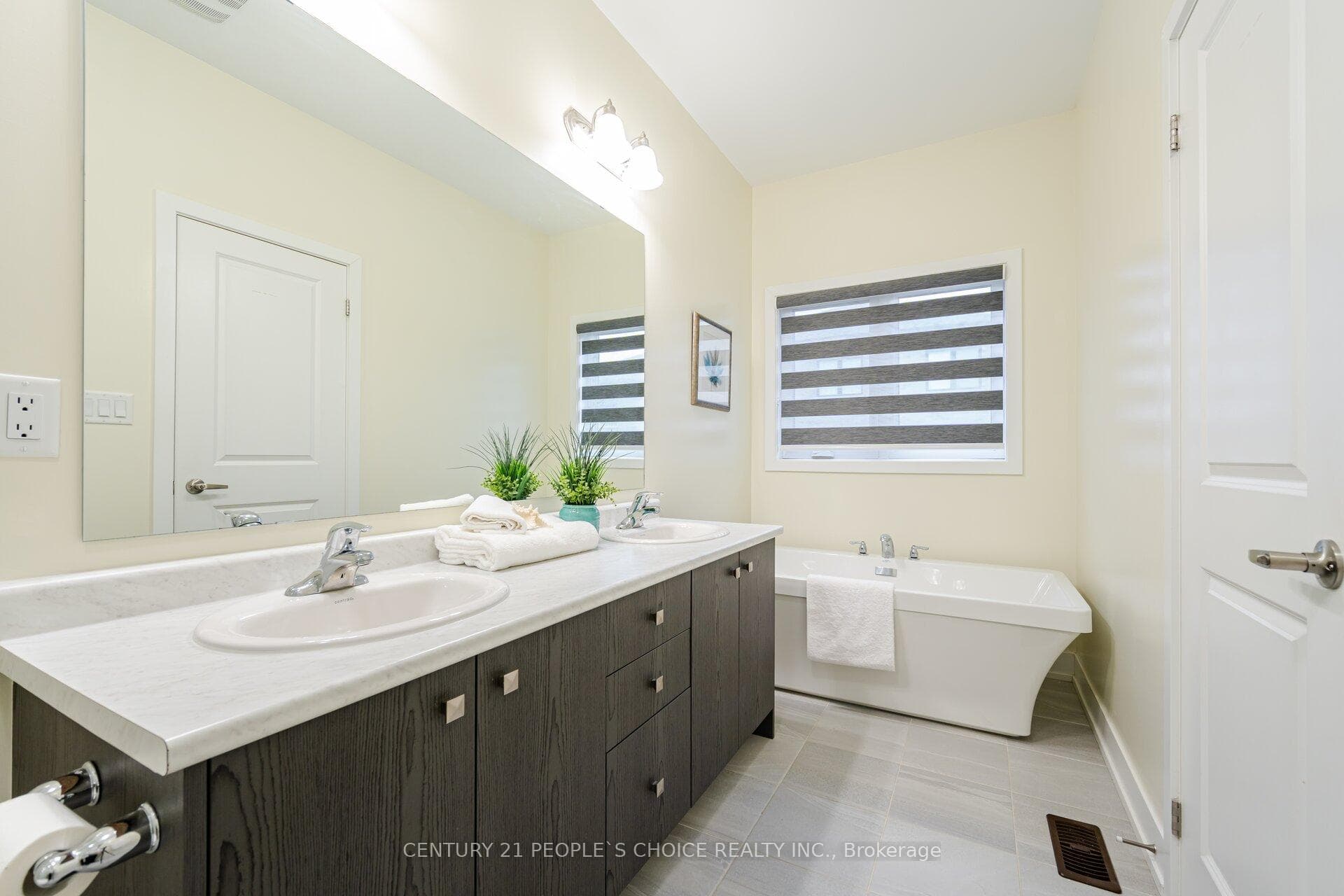 61 Fallharvest Way photo 26