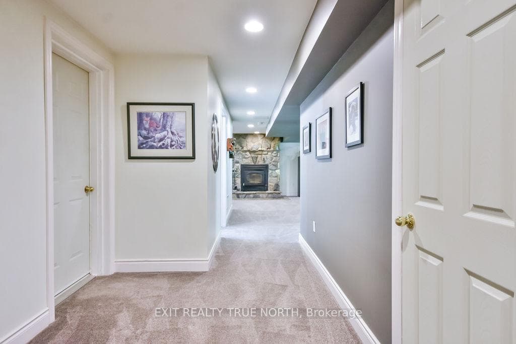 28 Nicholson Crescent photo 27