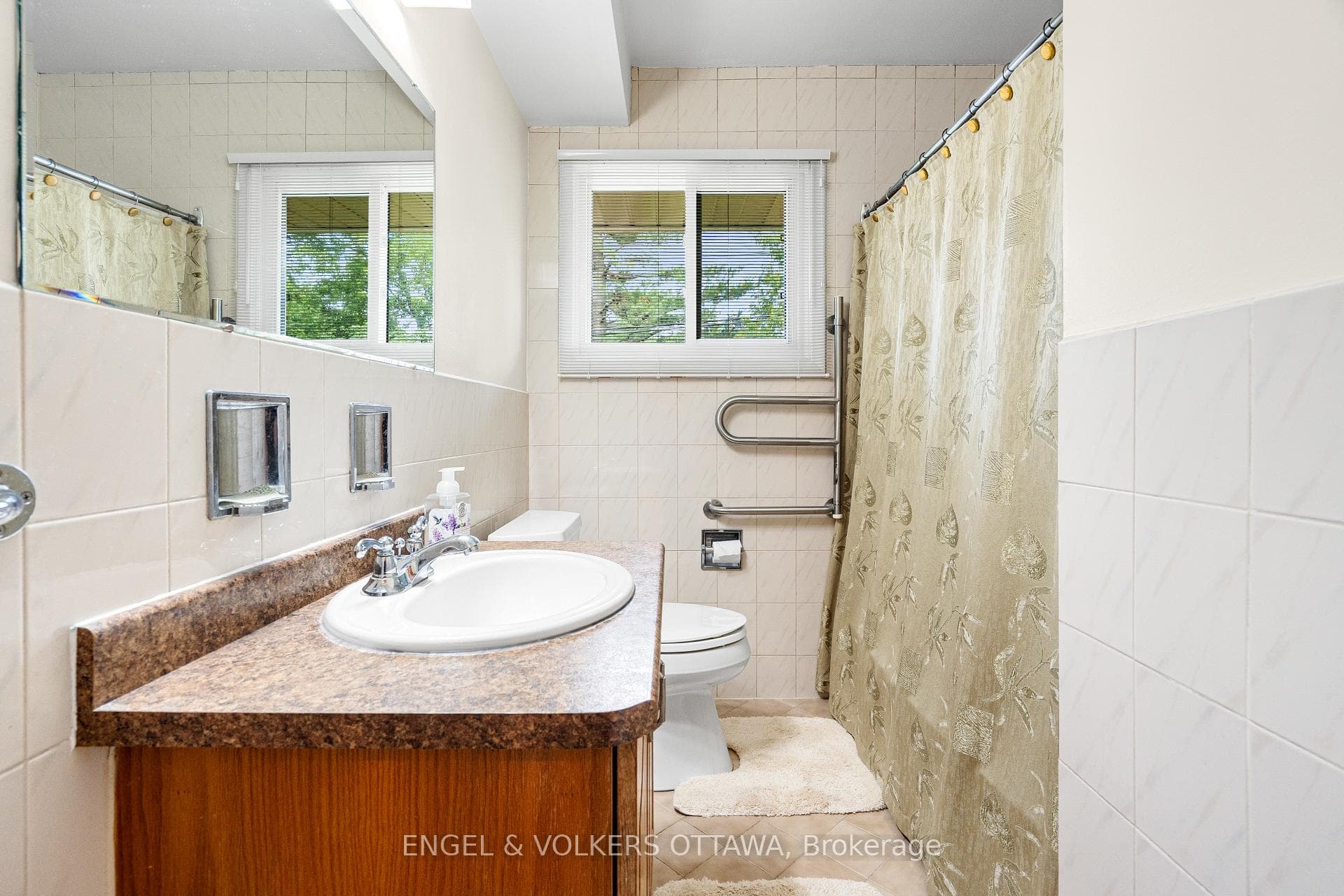 709 Pleasant Park Road photo 21