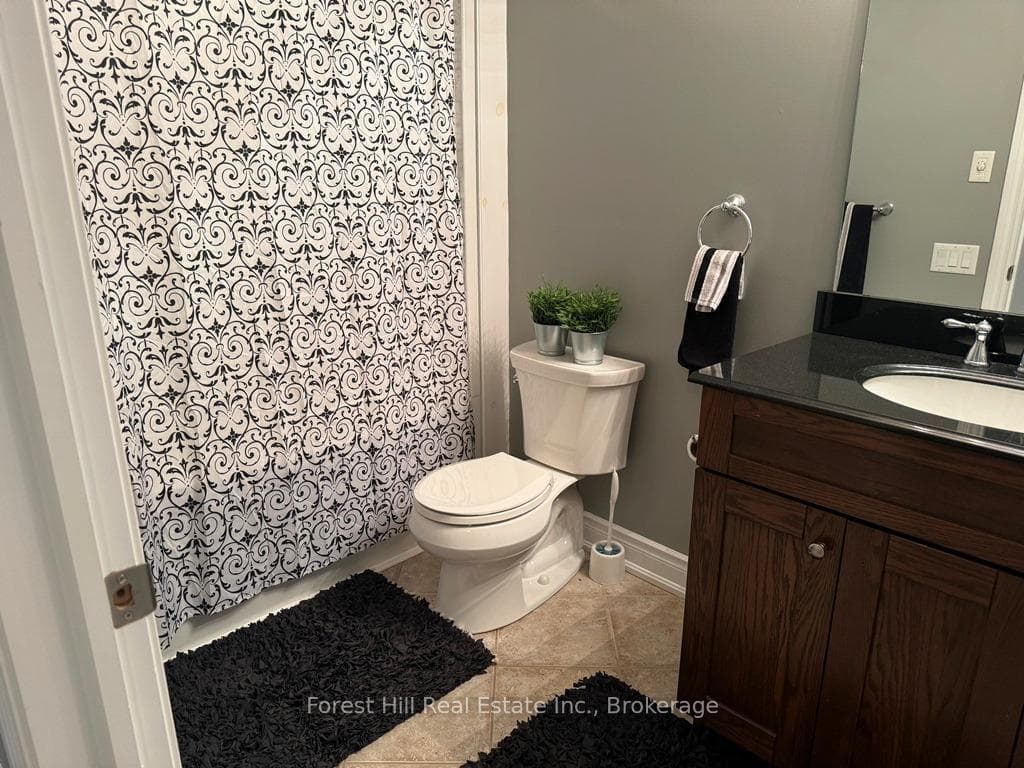 38 Webb Circle Unit 6 photo 13