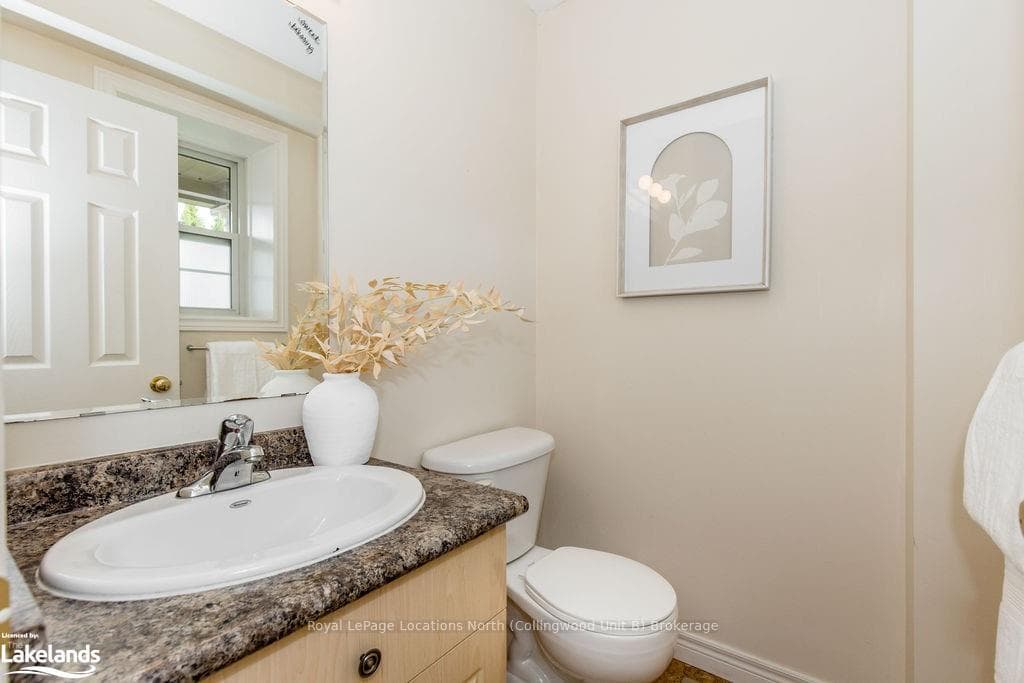 6 BROOKE Avenue photo 24