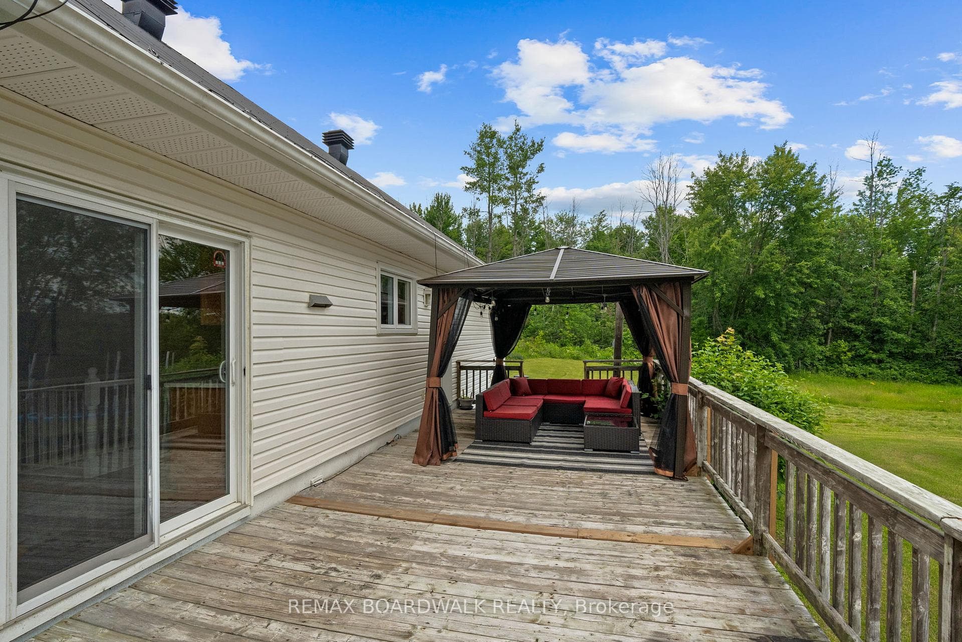 1823 Du Lac Chase photo 20