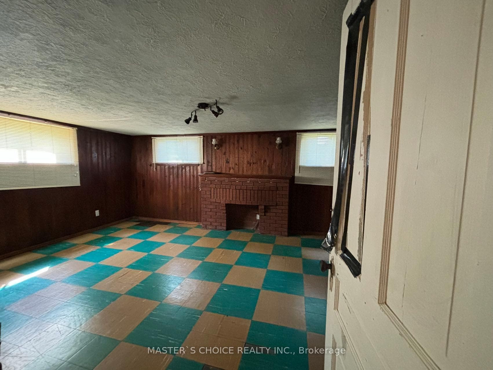 310 Morningside Avenue photo 7