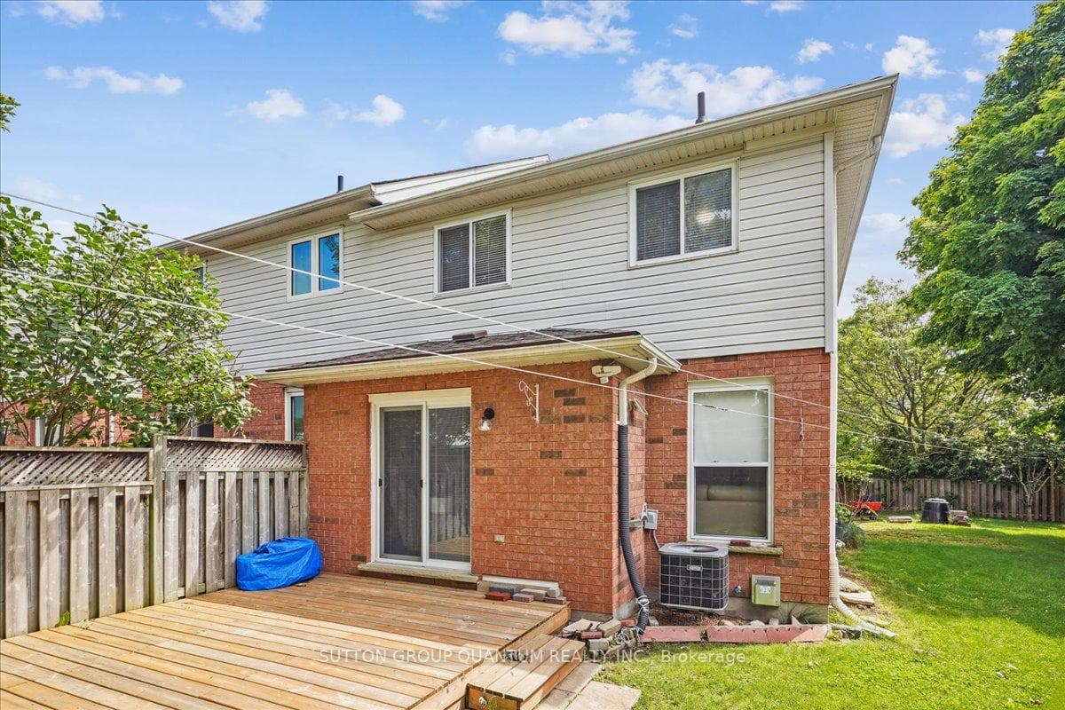 4 King William Court photo 32