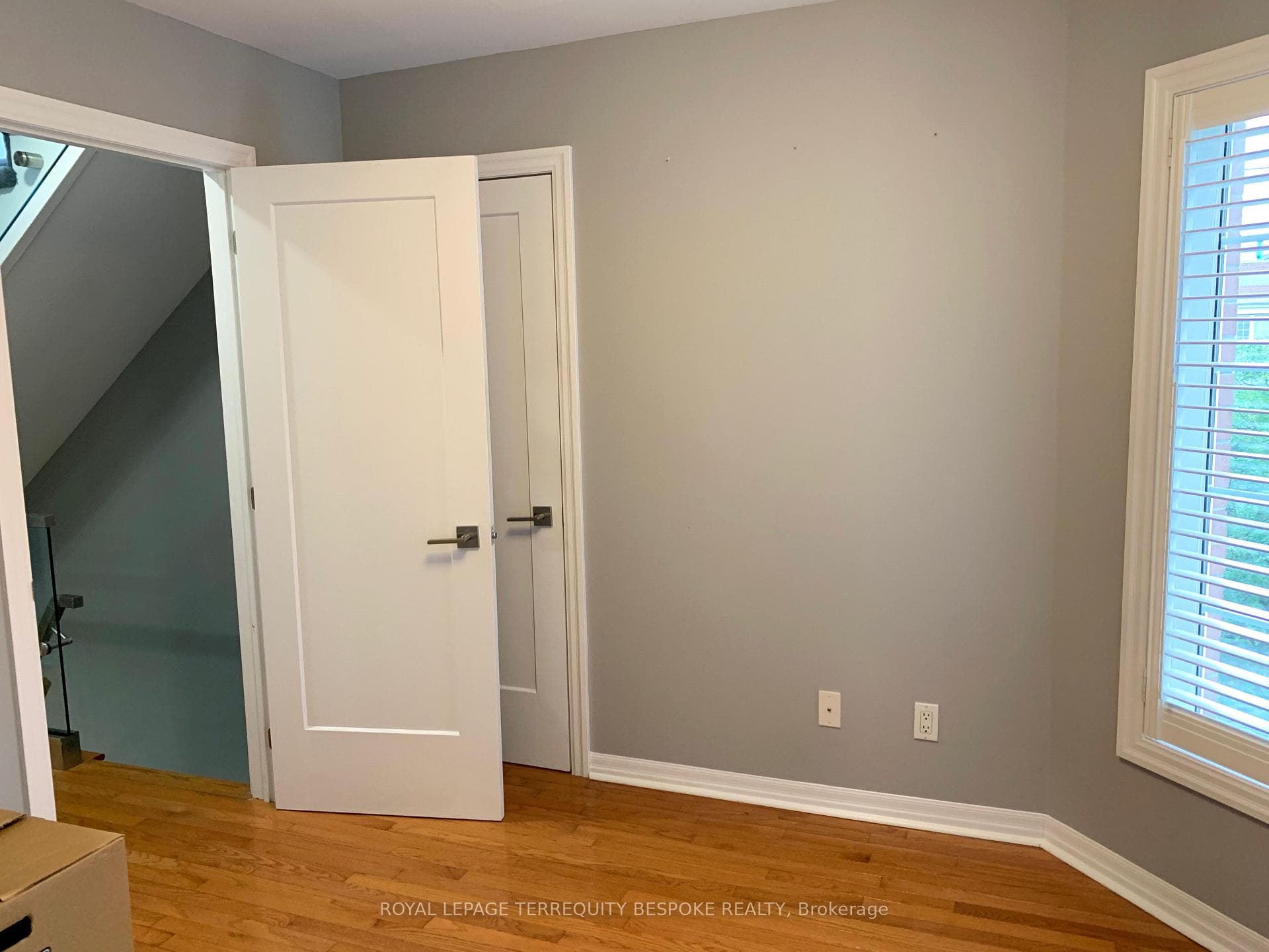 6 Wellesley Place Unit 28 photo 13