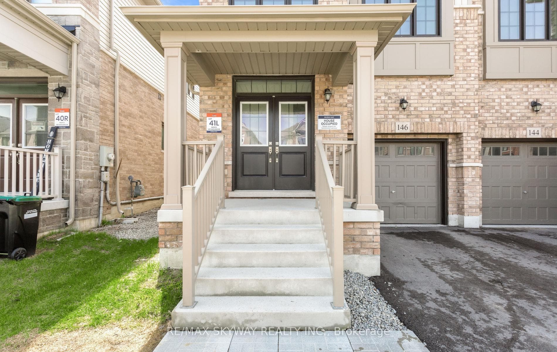 146 Shepherd Drive photo 3