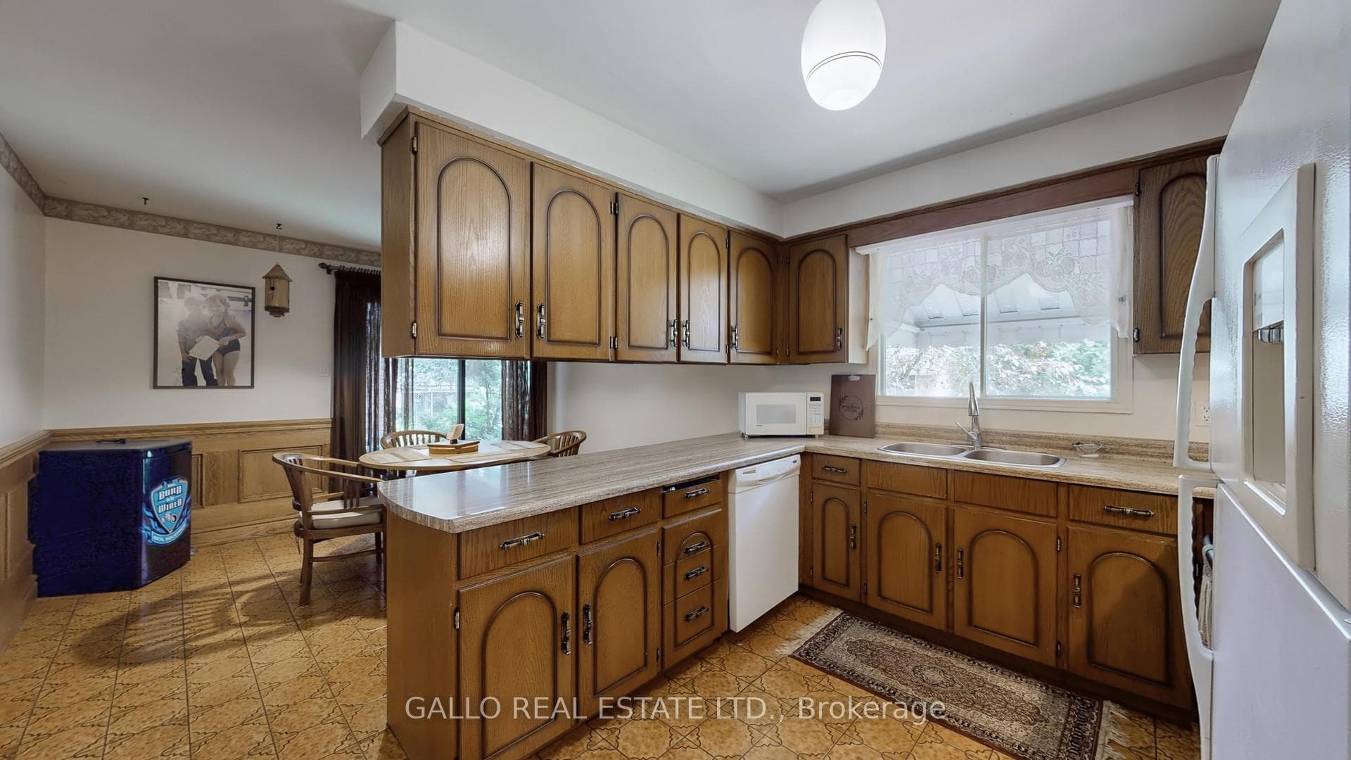 5 Thornbay Drive photo 11