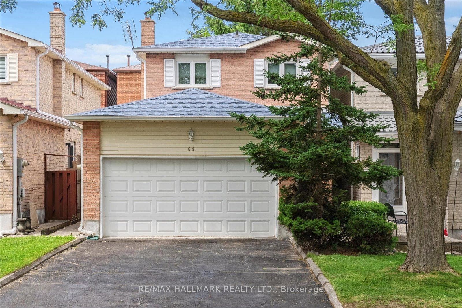 69 Plum brook Crescent photo 2