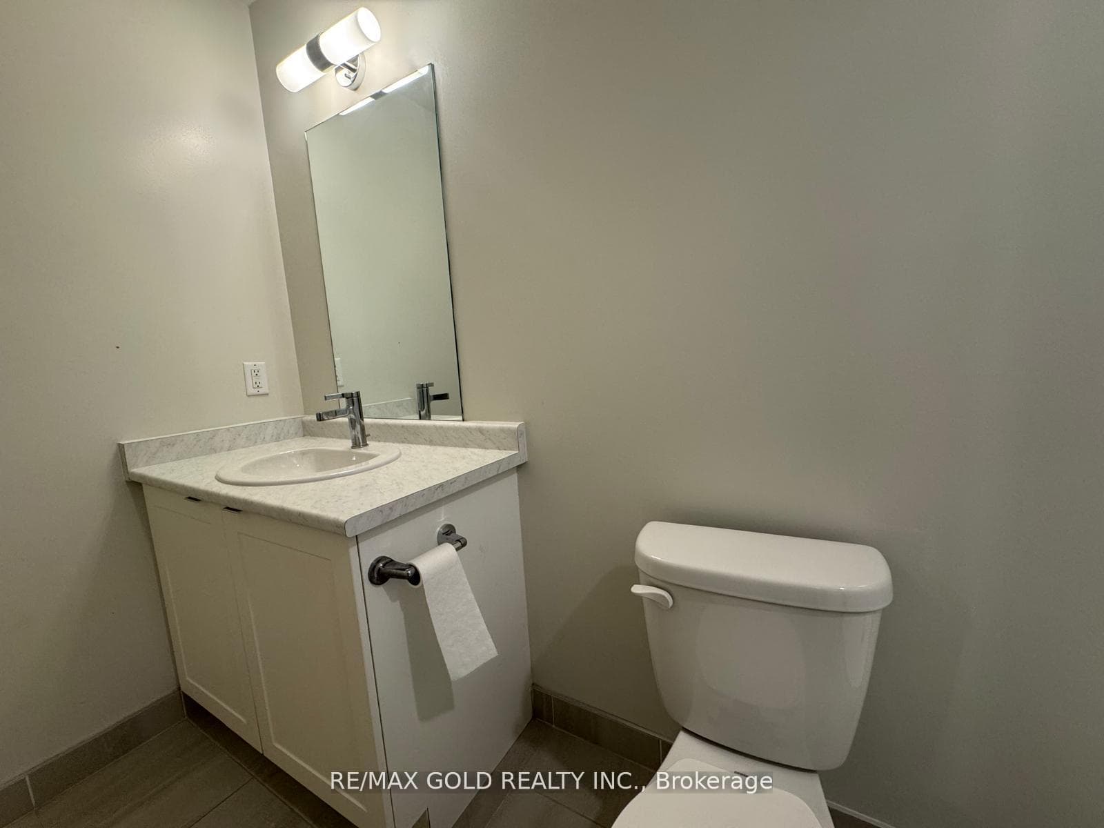 58 Sky Harbour Drive Unit 206 photo 21