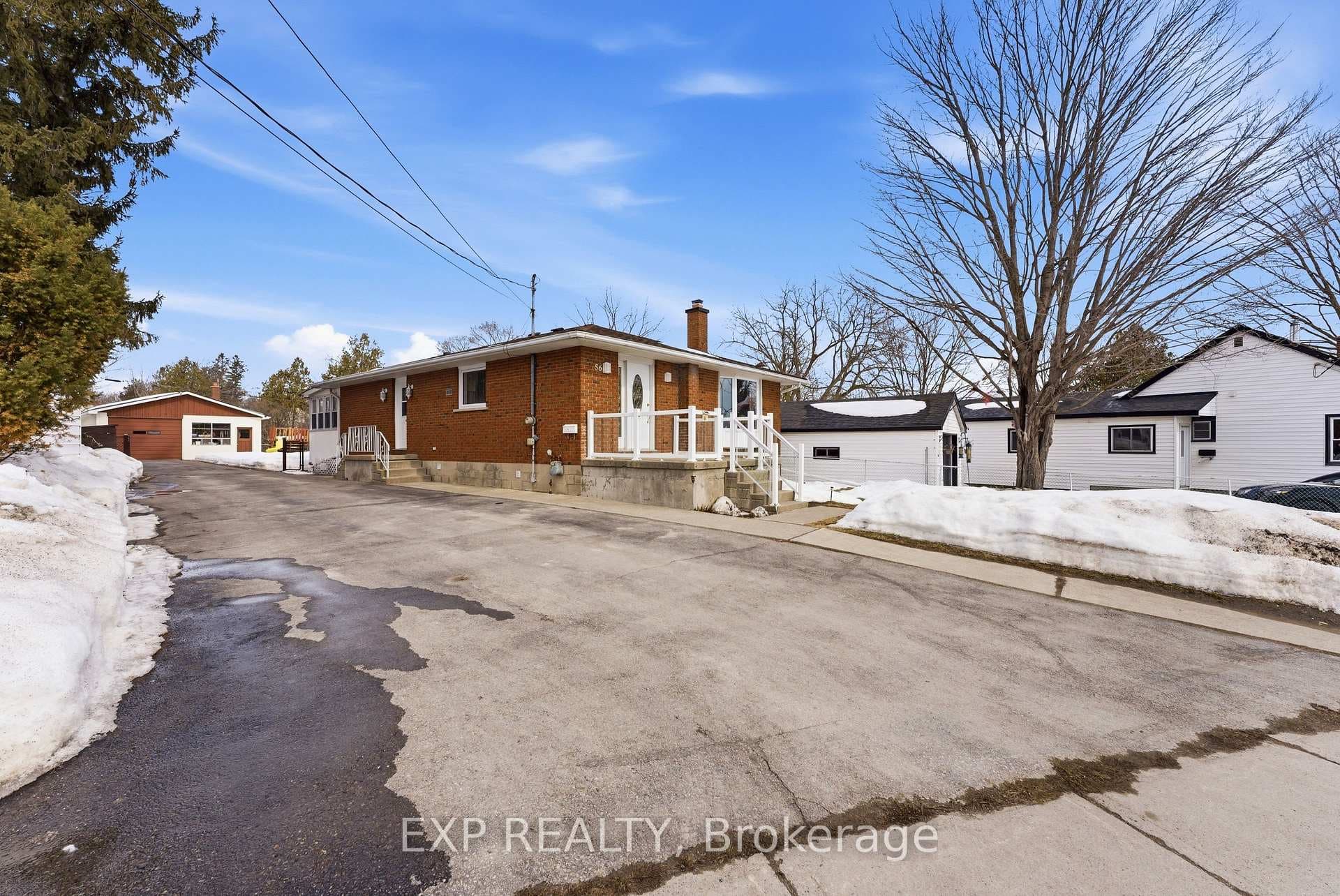56 Graham Street photo 2