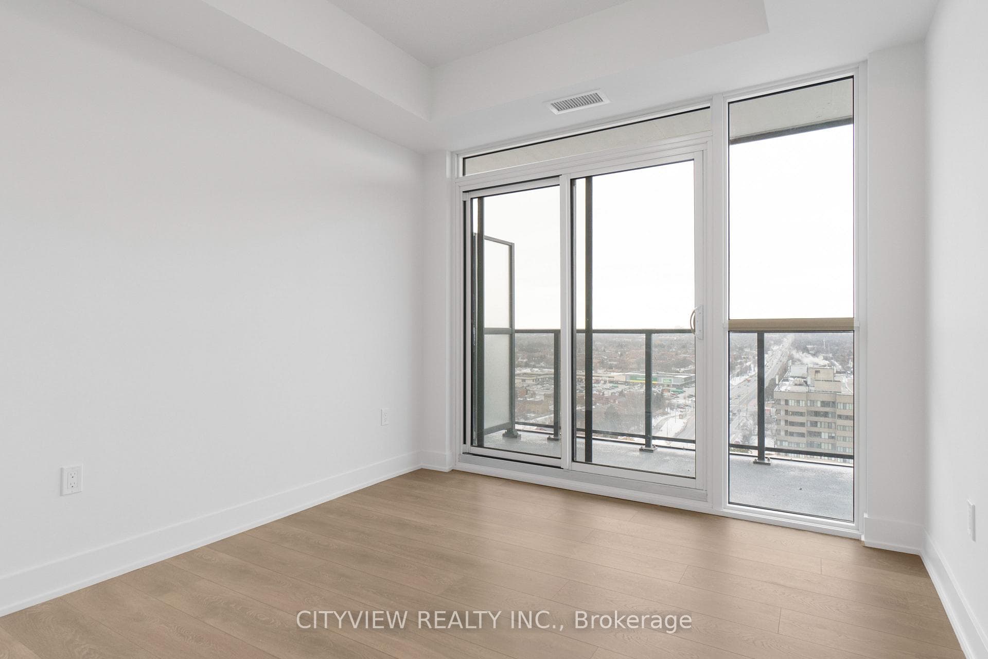 204 Burnhamthorpe Road Unit 1807 photo 23