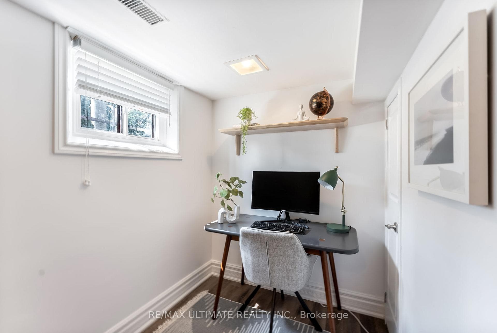 247 Dewhurst Boulevard photo 28