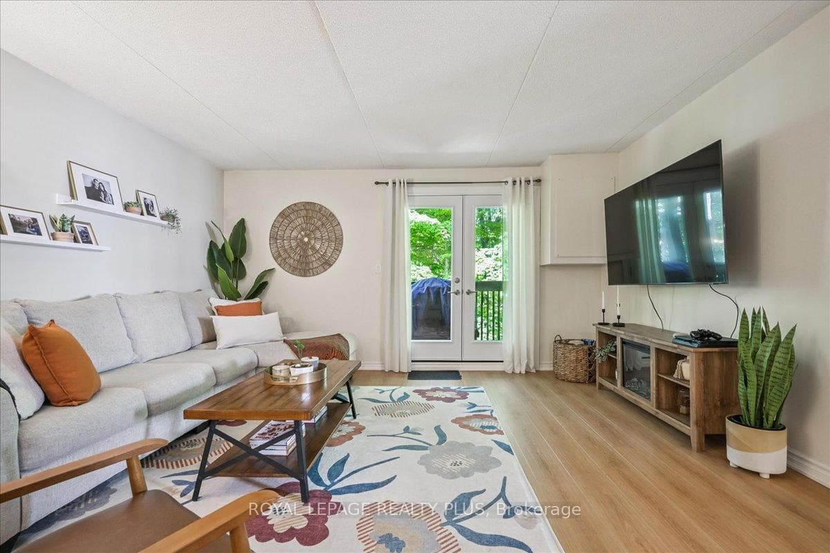 2030 Cleaver Avenue Unit 201 photo 19