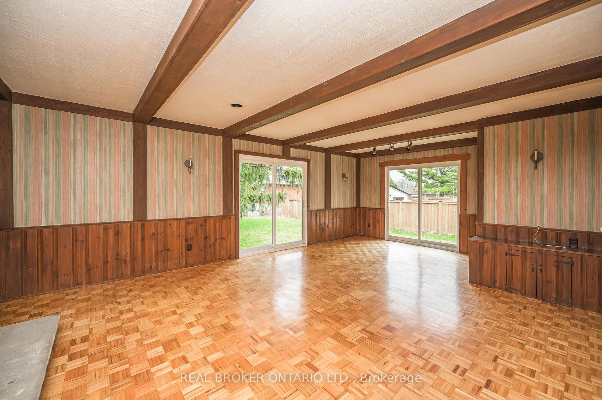 521 Dynes Road photo 14