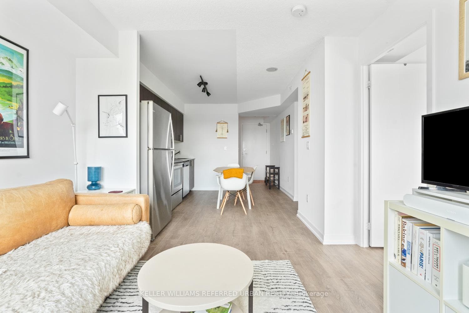1420 Dupont Street Unit 811 photo 15