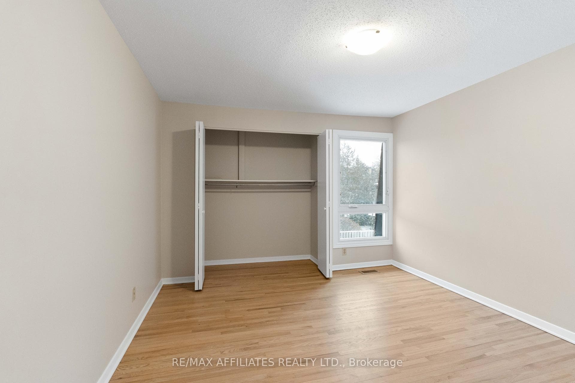 14 Ridgewood Avenue Unit 771B photo 23