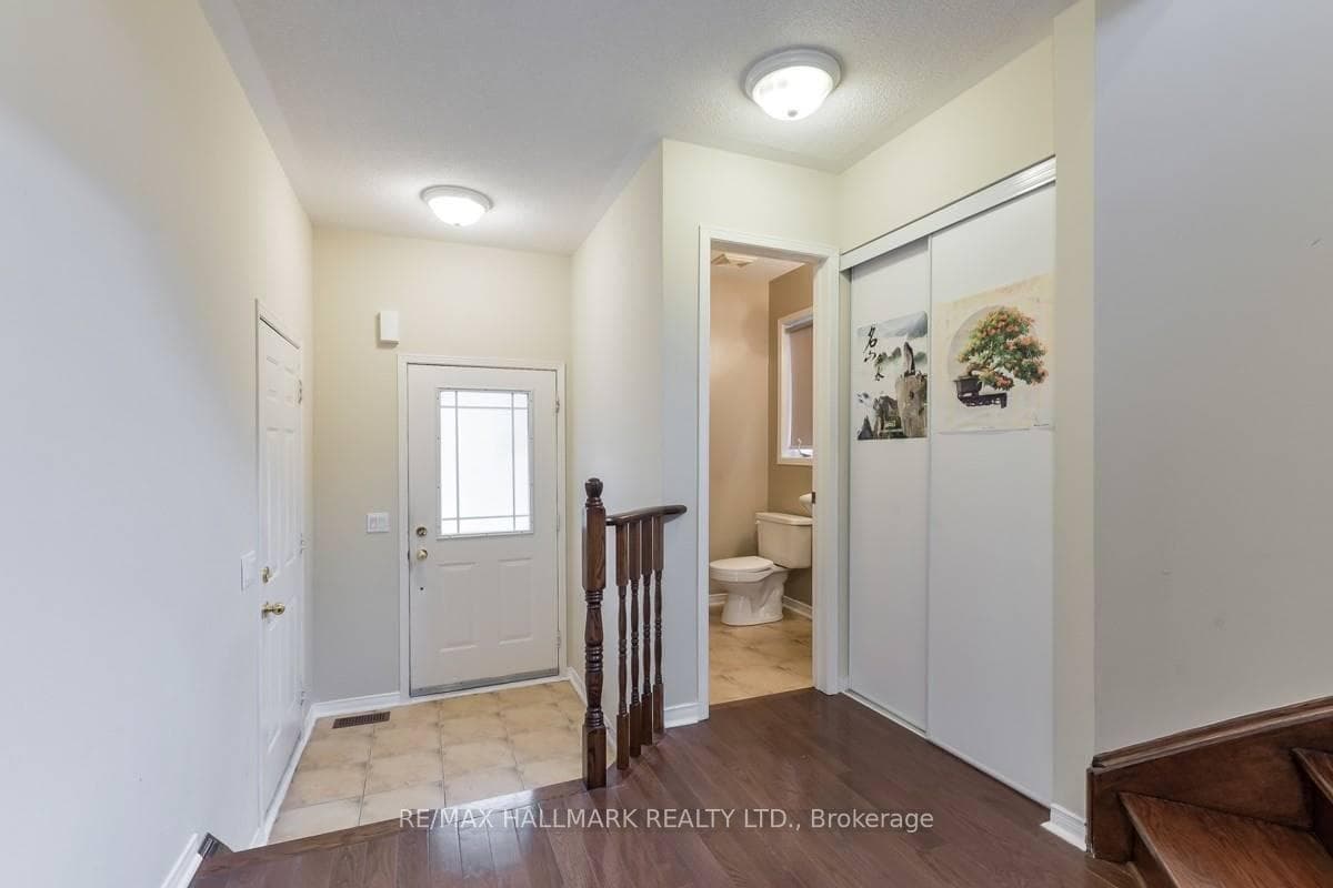 16 Marshview Avenue photo 2