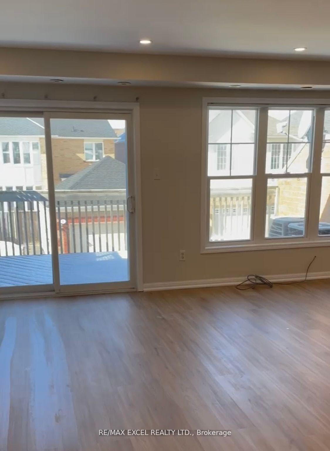 2685 Bur Oak Avenue Unit 1 photo 4