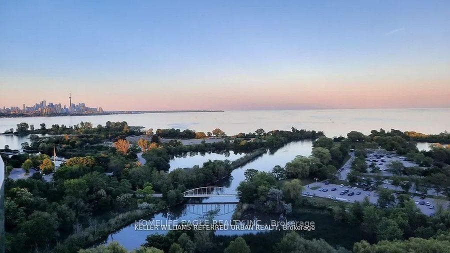 2230 Lake Shore Boulevard Unit 806 photo 6